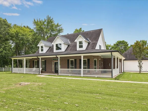 9064 Grand Lake Estates Dr, Montgomery, TX 77316