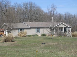 1506 McIntosh Rd, Macomb, MO 65702
