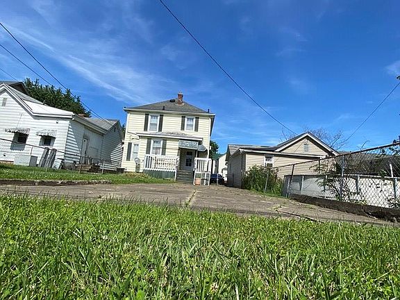 4th image of 1317 Mound St
