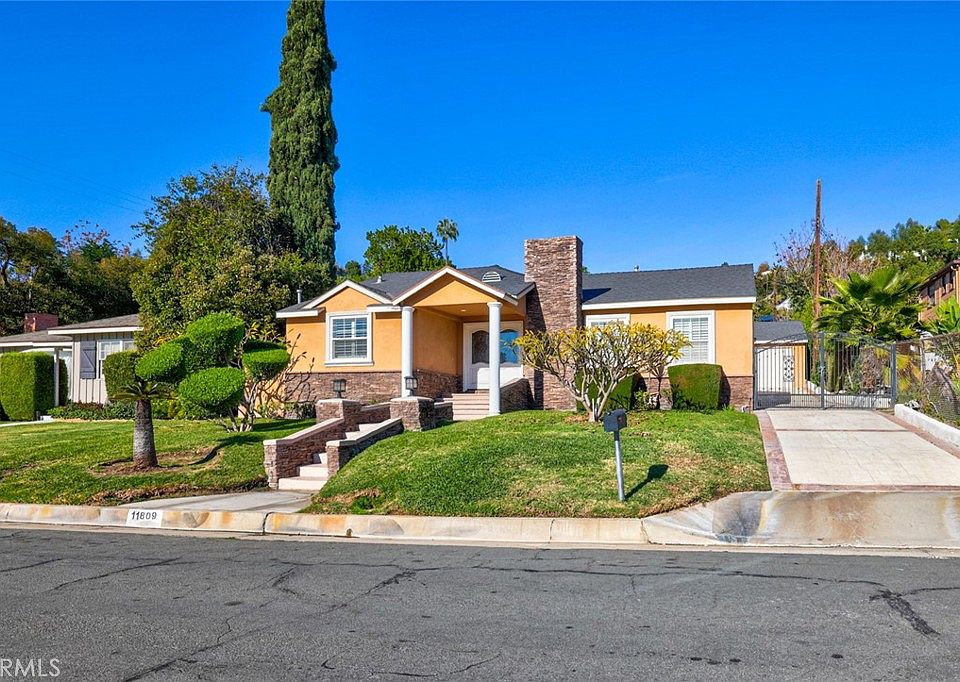 1st image of 11809 Norino Dr