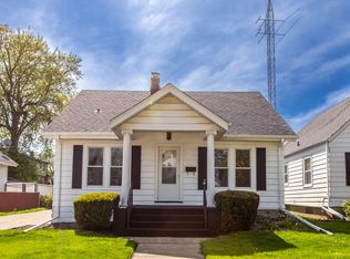 7004 37th Ave, Kenosha, WI 53142