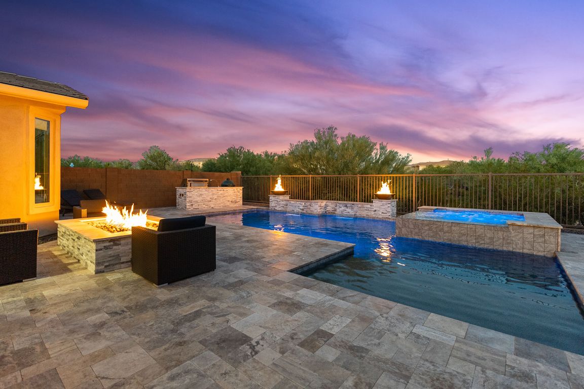 next background image