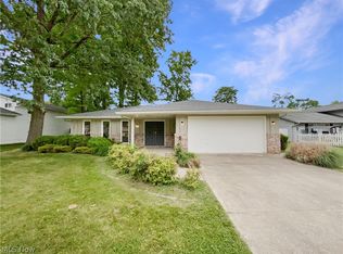1621 Dorchester Dr, Brunswick, OH
