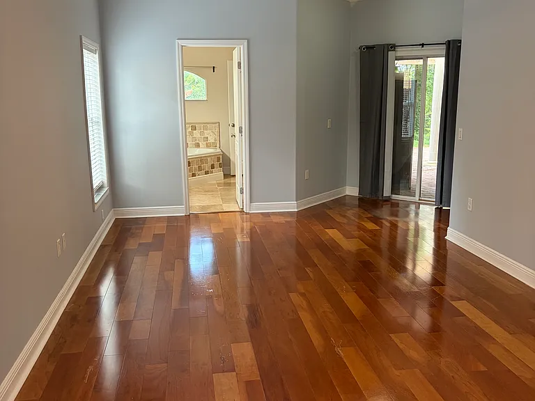 300 Tunbridge Dr — Photo 8