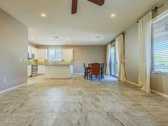 3rd image of 874 N Turquoise Vista Dr