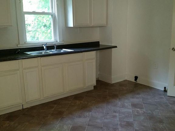 Plenty of space in the kitchen.
