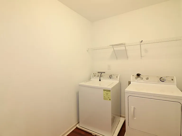 1804 Gentle Bend Way — Photo 17