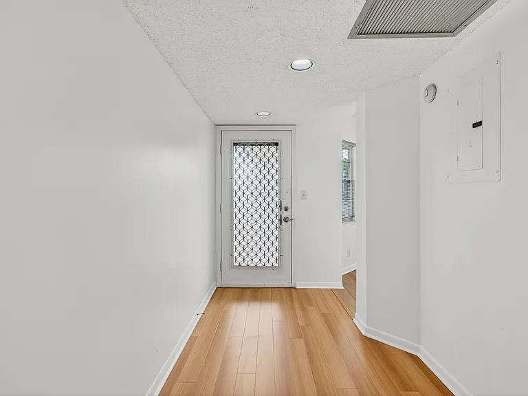 1501 Cayman Way #1501C4 — Photo 9