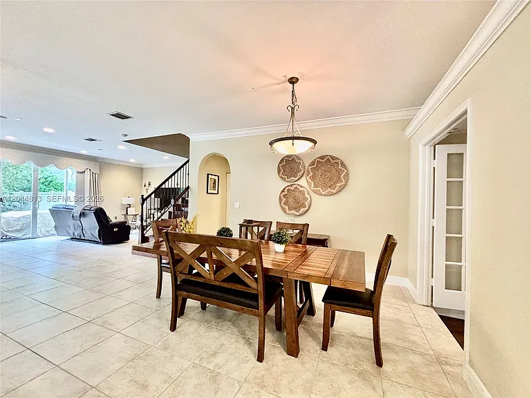 9109 Dupont Pl — Photo 21