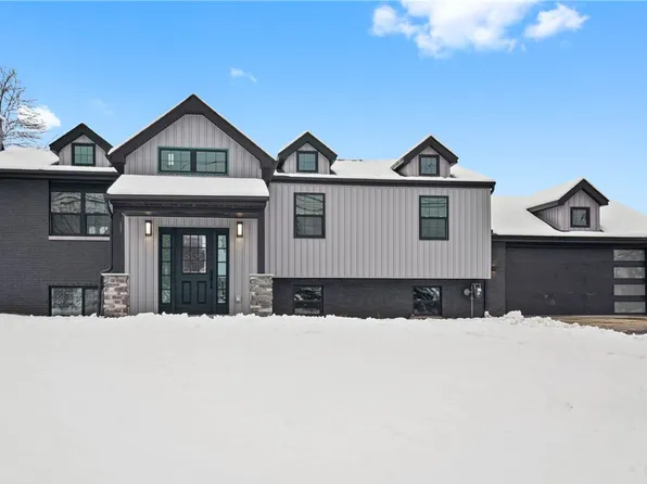 8615 Peters Rd, Cranberry Township, PA 16066