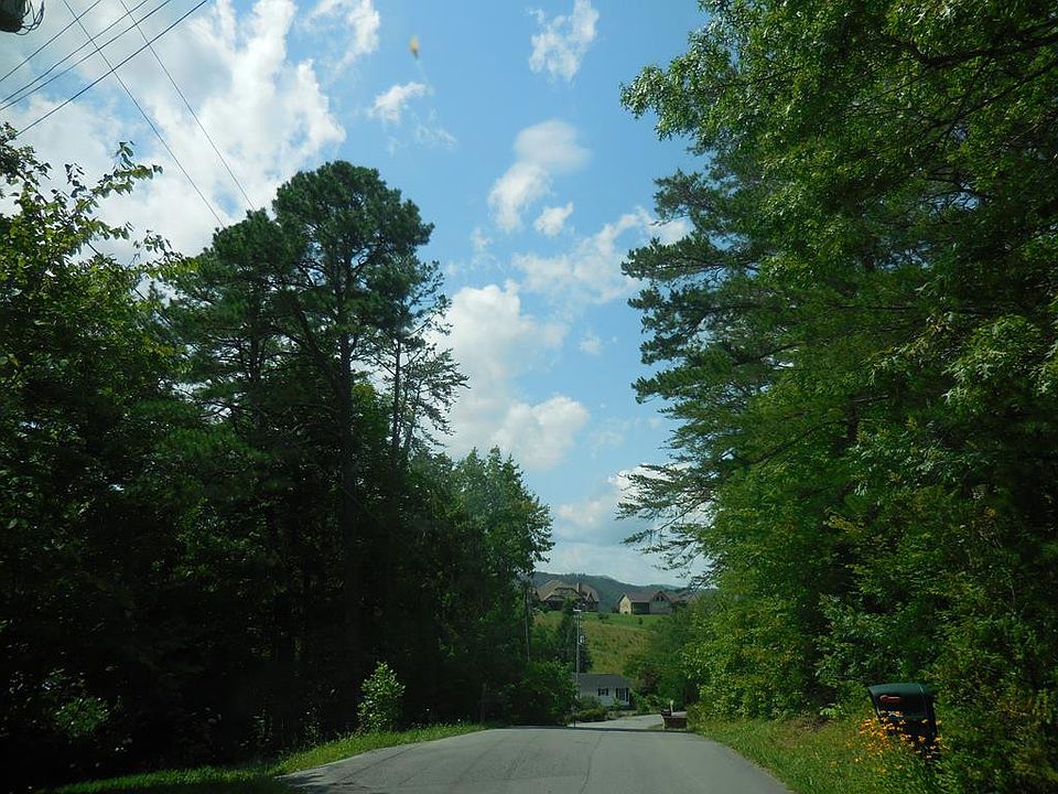2nd image of LOT 15 Marshall Ln