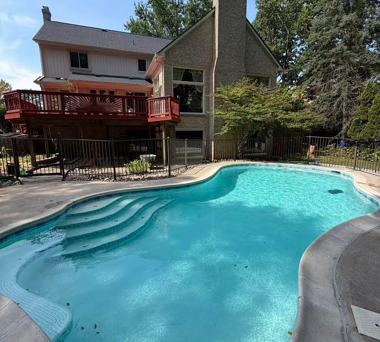 4 bed, 3876 sqft, $4,350 — Photo 4