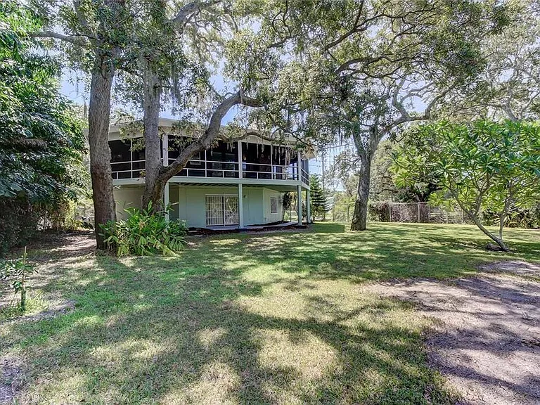 5828 Oakhurst Dr — Photo 21