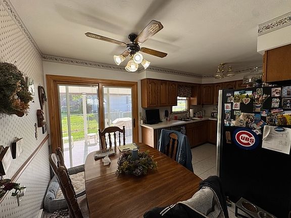 4th image of 231 Martin Rd
