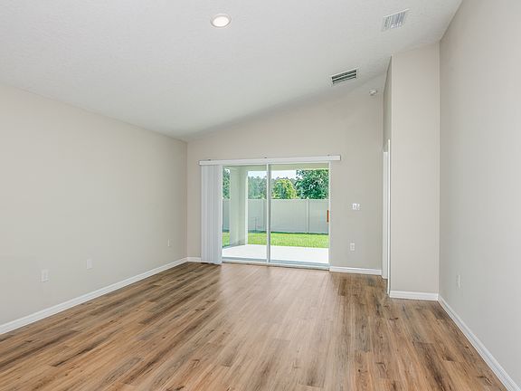 Magenta - Cool Cottage Interior Design