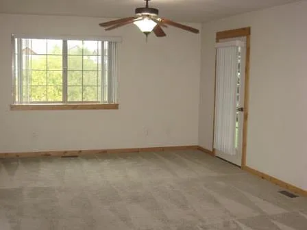 4817 Glenwood Dr #1 — Photo 4