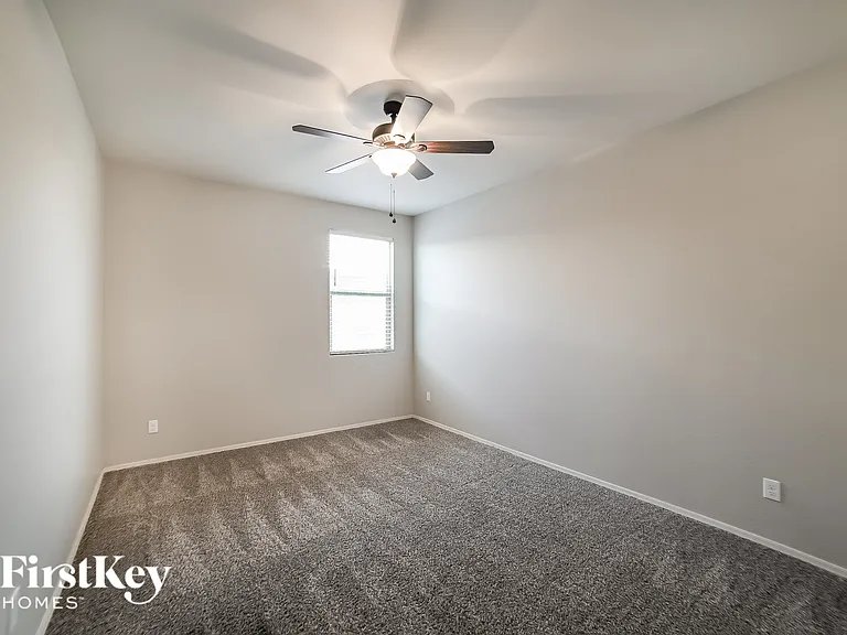 1931 W Desert Spring Way — Photo 10