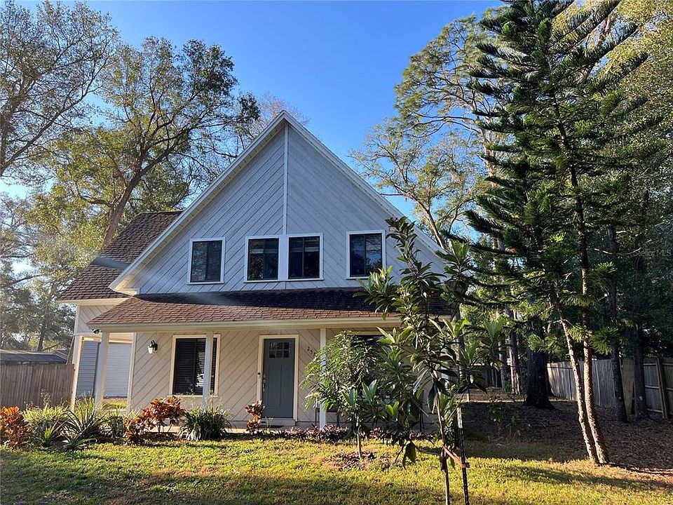 1st image of 25704 ABERDOVEY AVENUE