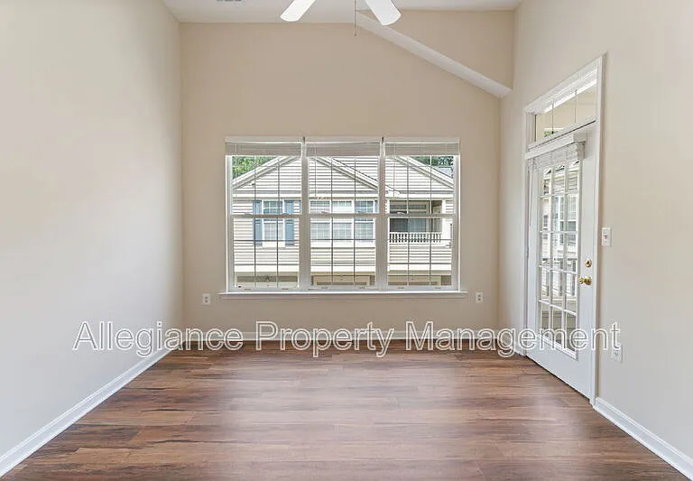 11400 Windleaf Ct #R — Photo 20
