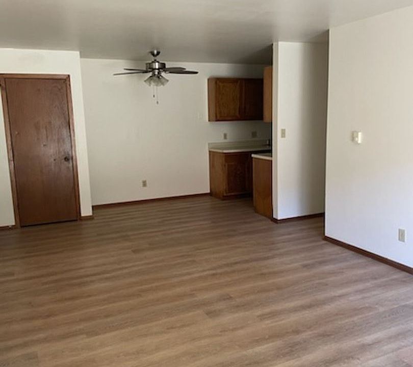824 Weslyn Ct Apartments West Bend, WI Zillow