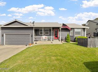 631 Westwind Dr, Zillah, WA 98953