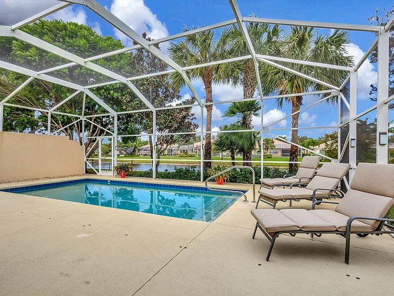 8241 Tobago Ln — Photo 41