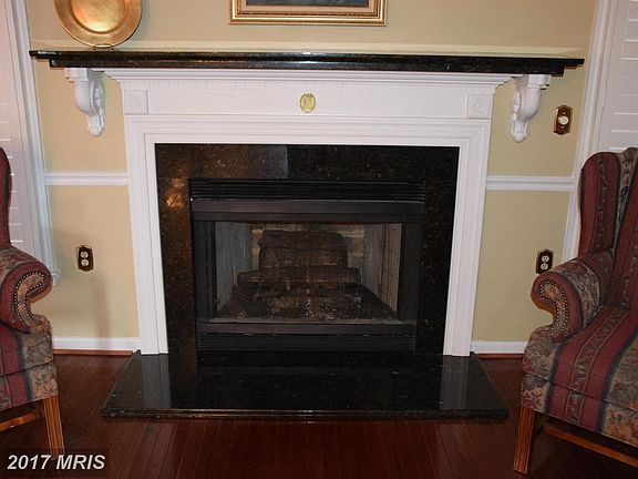 5th image of 154 Mosby Cir