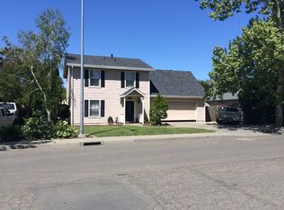 636 W 6th Ave, Chico, CA 95926