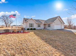 19-14 Timber Ridge Rd, Lanark, IL 61046