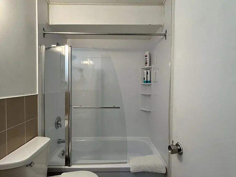 3 Pembroke St #A/B — Photo 5