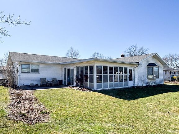 3rd image of 503 Morton Ln