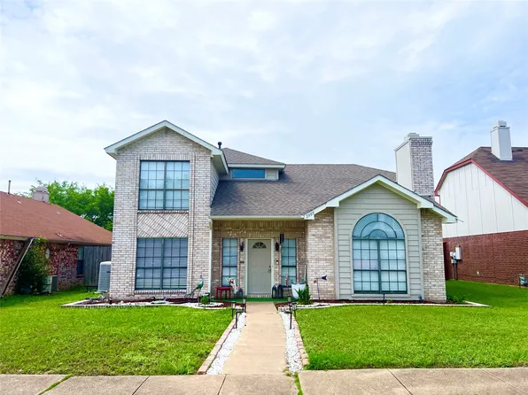 2909 Andante Dr, Grand Prairie, TX 75052