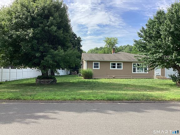 2nd image of 9 Washington Road