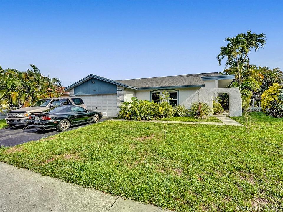 1st image of 9630 NW 32nd Mnr