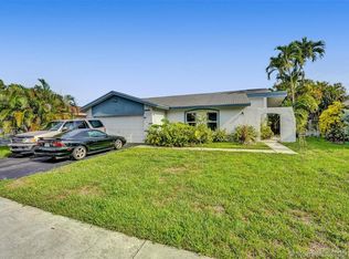 9630 NW 32nd Mnr, Sunrise, FL 33351
