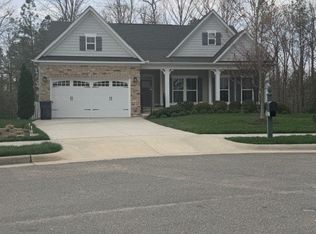 17531 Great Falls Cir, Moseley, VA 23120
