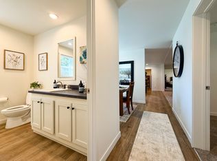 19025 E Bloom Cir, Greenacres, WA 99016