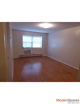Rented by Modern Spaces | media 4