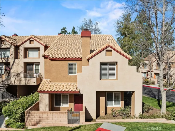 22713 Copper Hill Dr Unit 42, Santa Clarita, CA 91350