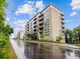 479 Charlton Ave E #402, Hamilton, ON L8N 0B4