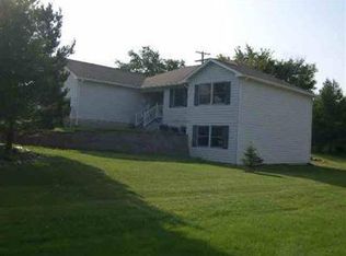 10076 Maple Ave, Davison, MI 48423