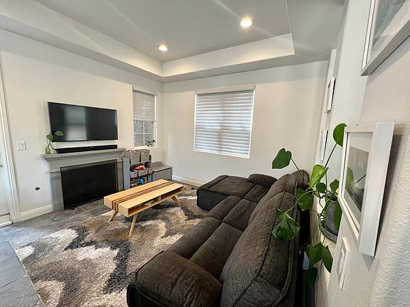 3rd image of 26601 Country Creek Ln