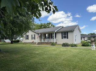 242 Kay Cir, Lafayette, TN 37083