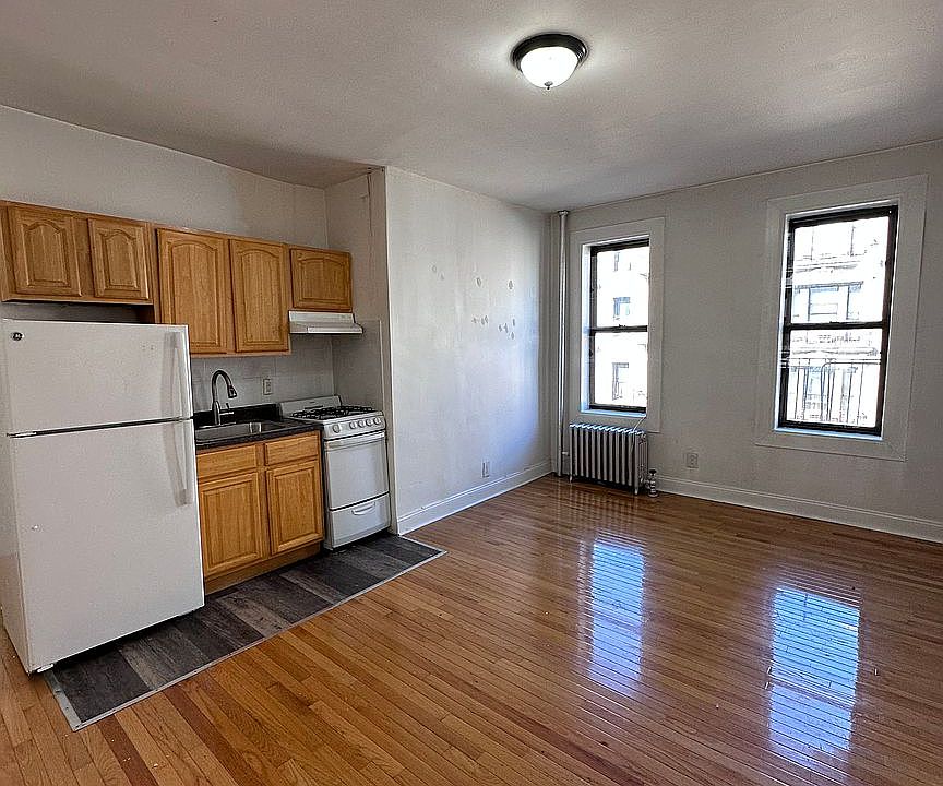 1st image of 562 W 174th St APT 42