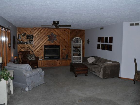 5th image of 724 Southview Dr