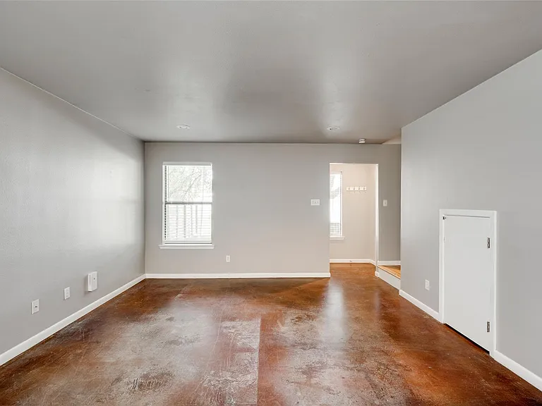403 W Elizabeth St #B — Photo 19