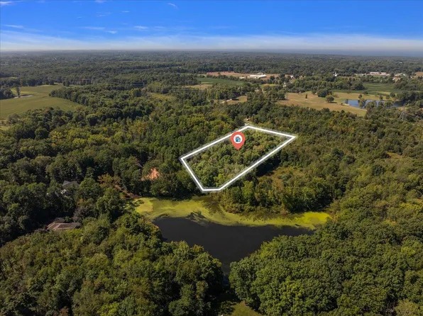 2229 64th St, Fennville, MI 49408
