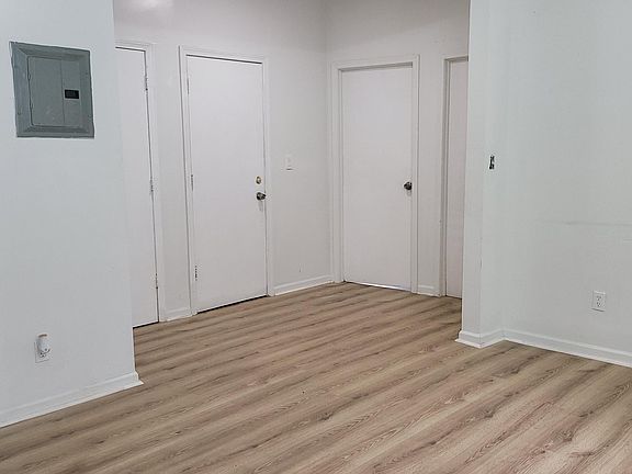 3rd image of 149 Sanford St #2