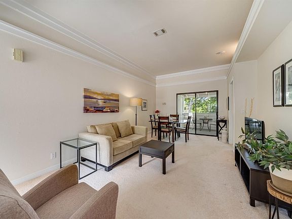 2nd image of 15 Tudor Court