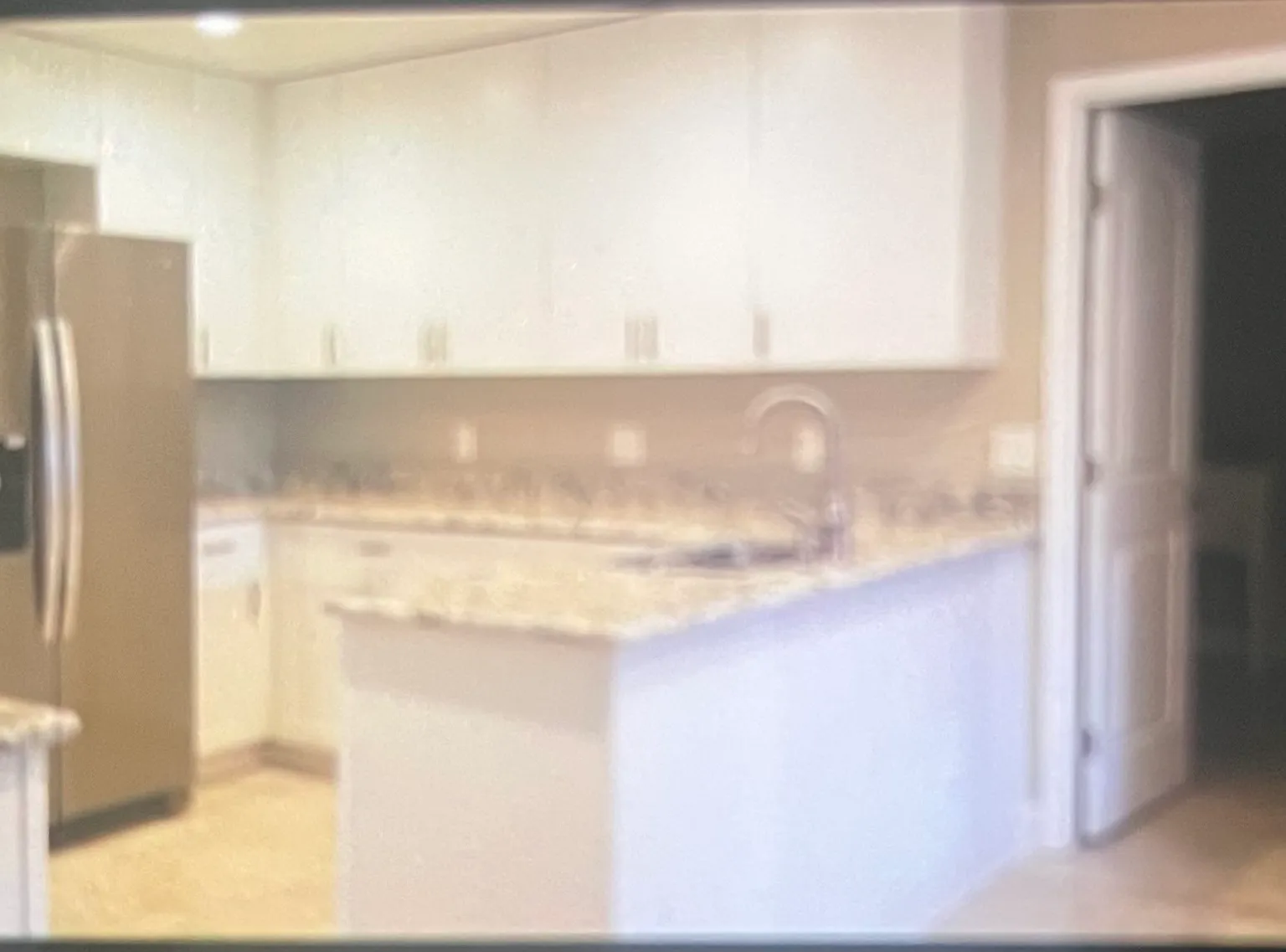 3 bed, 2232 sqft, $2,800 — Photo 2